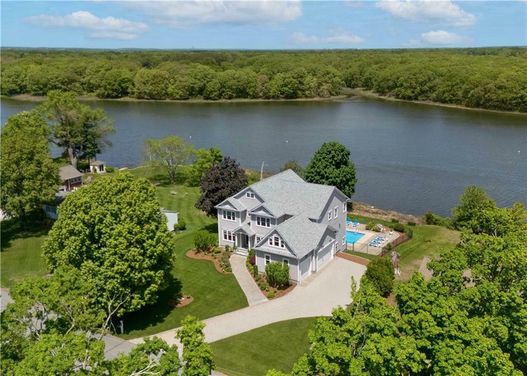 1040 Buttonwoods Avenue  Warwick RI 02886 photo