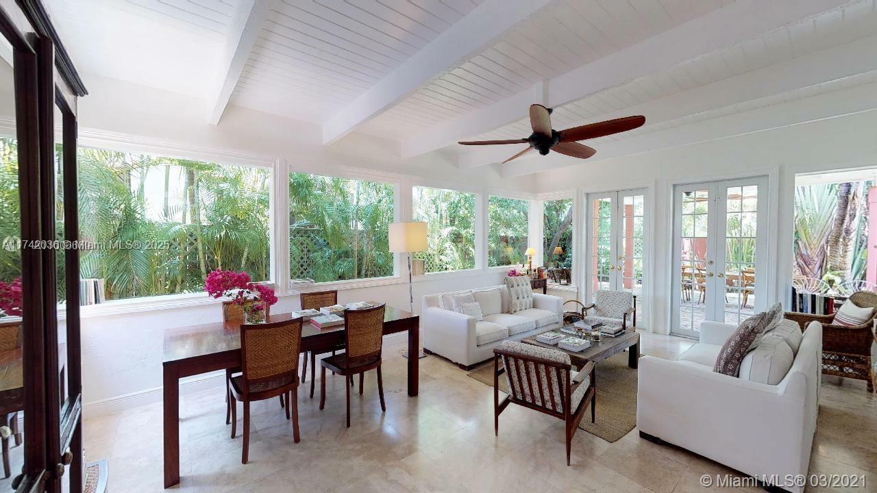 Property Photo: 310 Glenridge Rd FL 33149