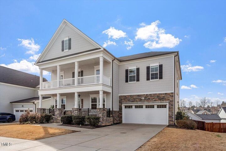 Property Photo:  3418 Longleaf Estates Drive  NC 27616 