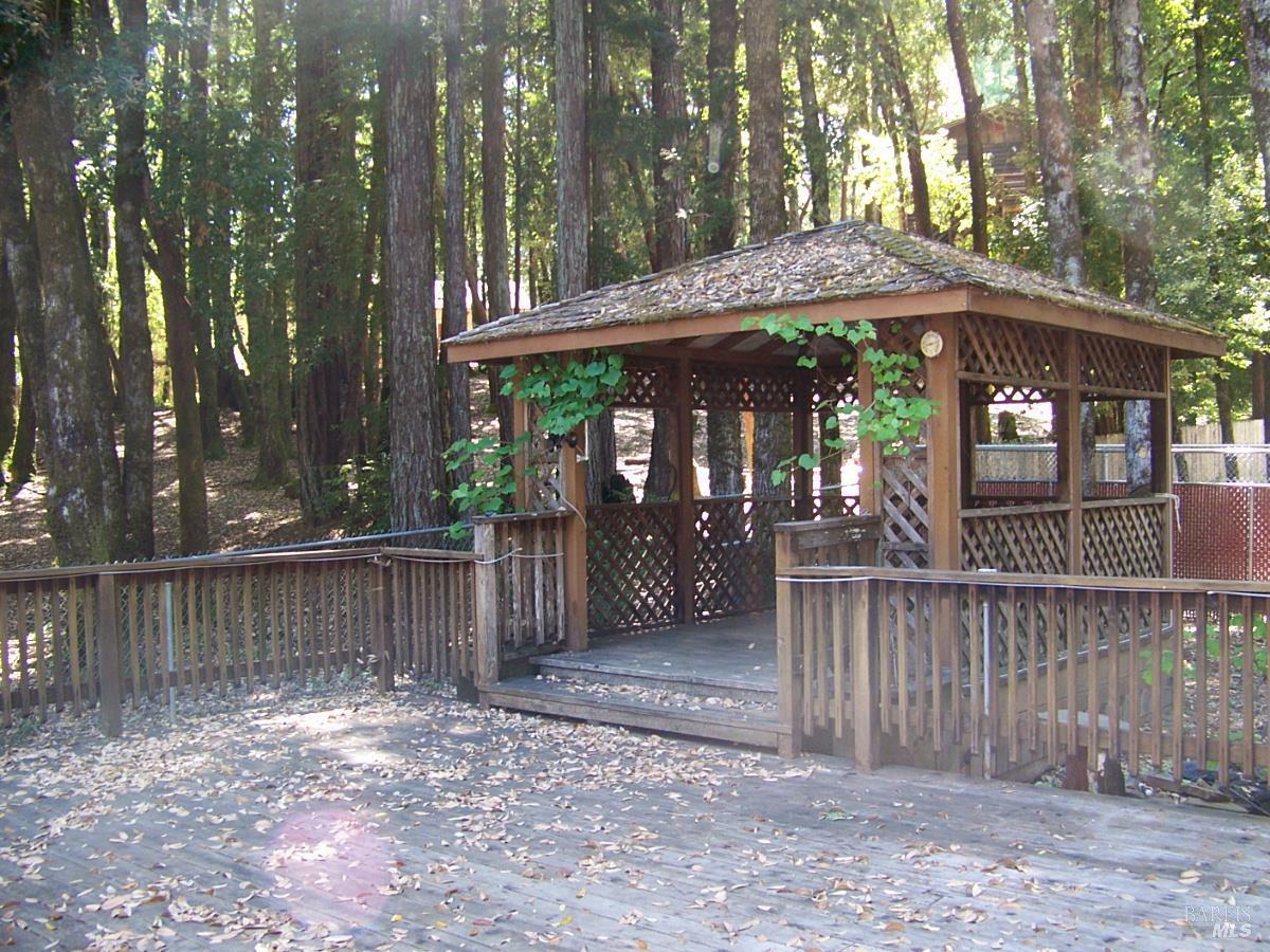 24534 Lilac Drive  Willits CA 95490 photo
