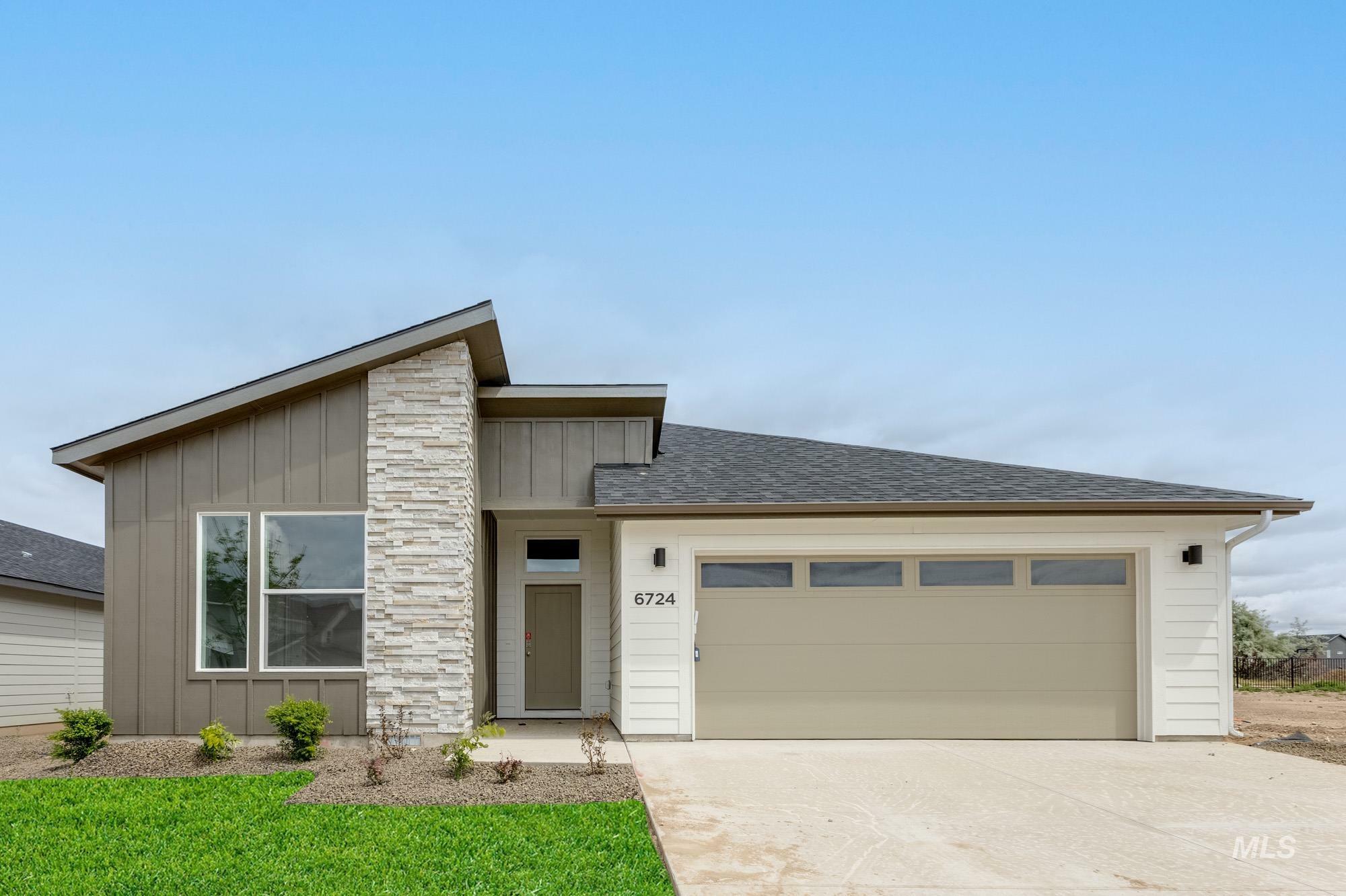 Property Photo:  6724 W Plateau Creek Dr  ID 83646 