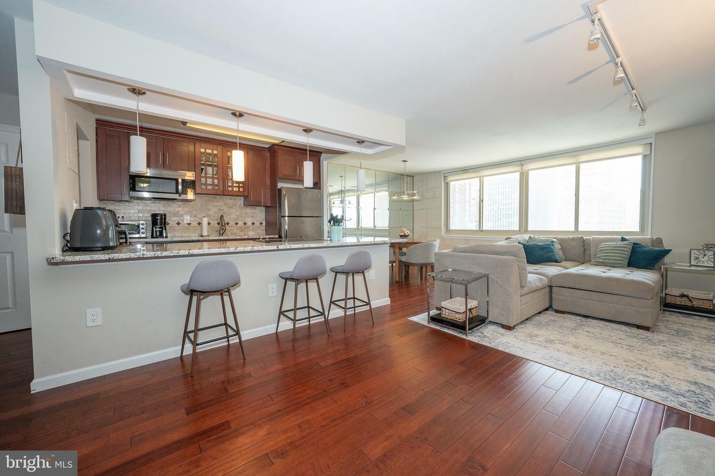 Property Photo: 1919 Chestnut Street 1007 PA 19103