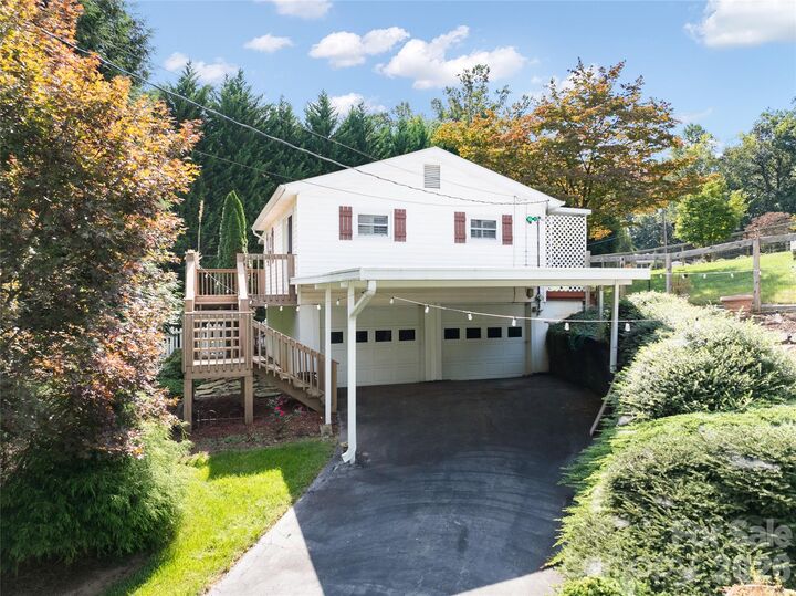 Property Photo:  338 Morgan Road  NC 28715 