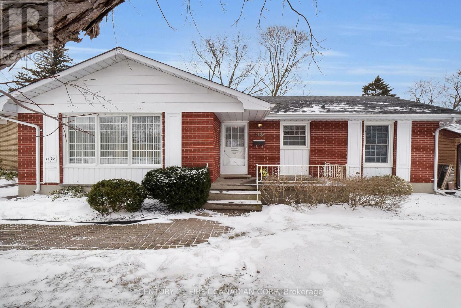 Property Photo:  1498 Glengarry Avenue  ON N5X 1R1 