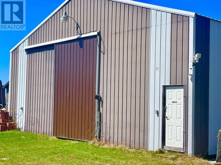 Property Photo: 276 Hwy 609 ON P0V 2V0