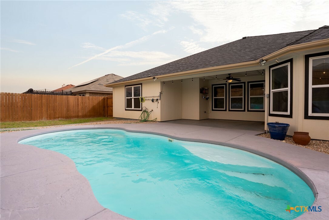 Property Photo:  2111 Golden Eagle Drive  TX 76549 