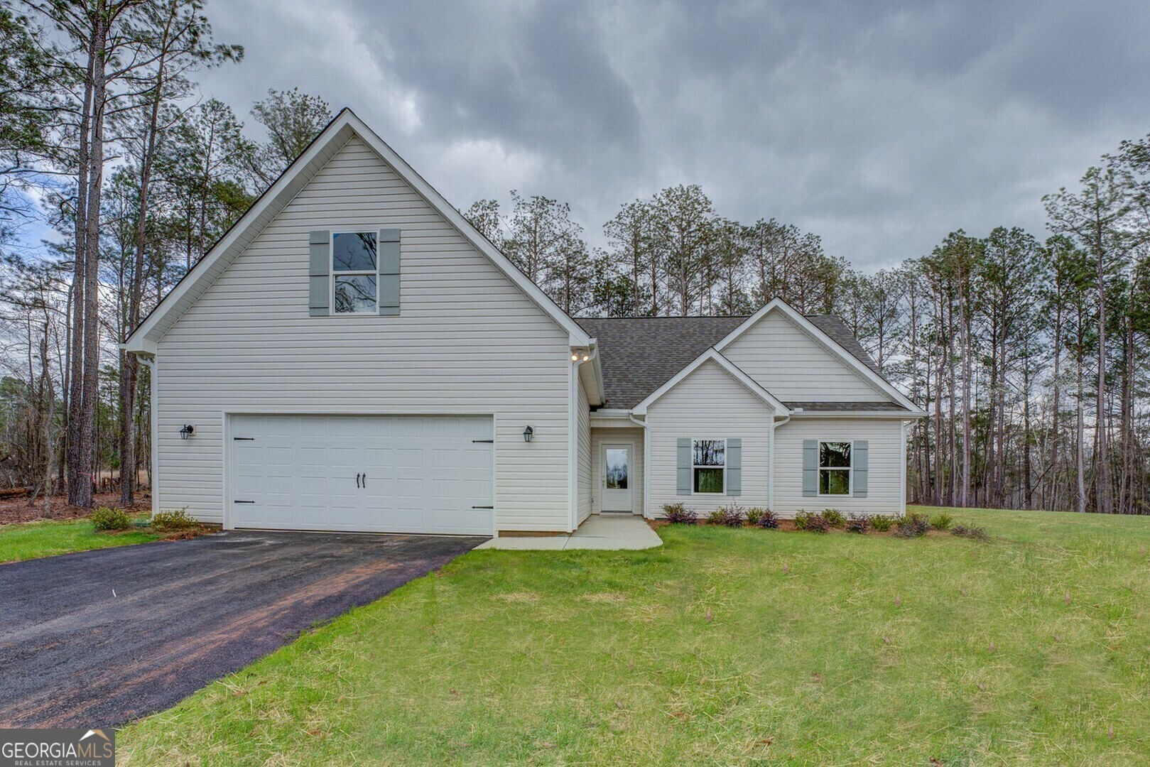 Property Photo: 71 Malcom Road GA 30014