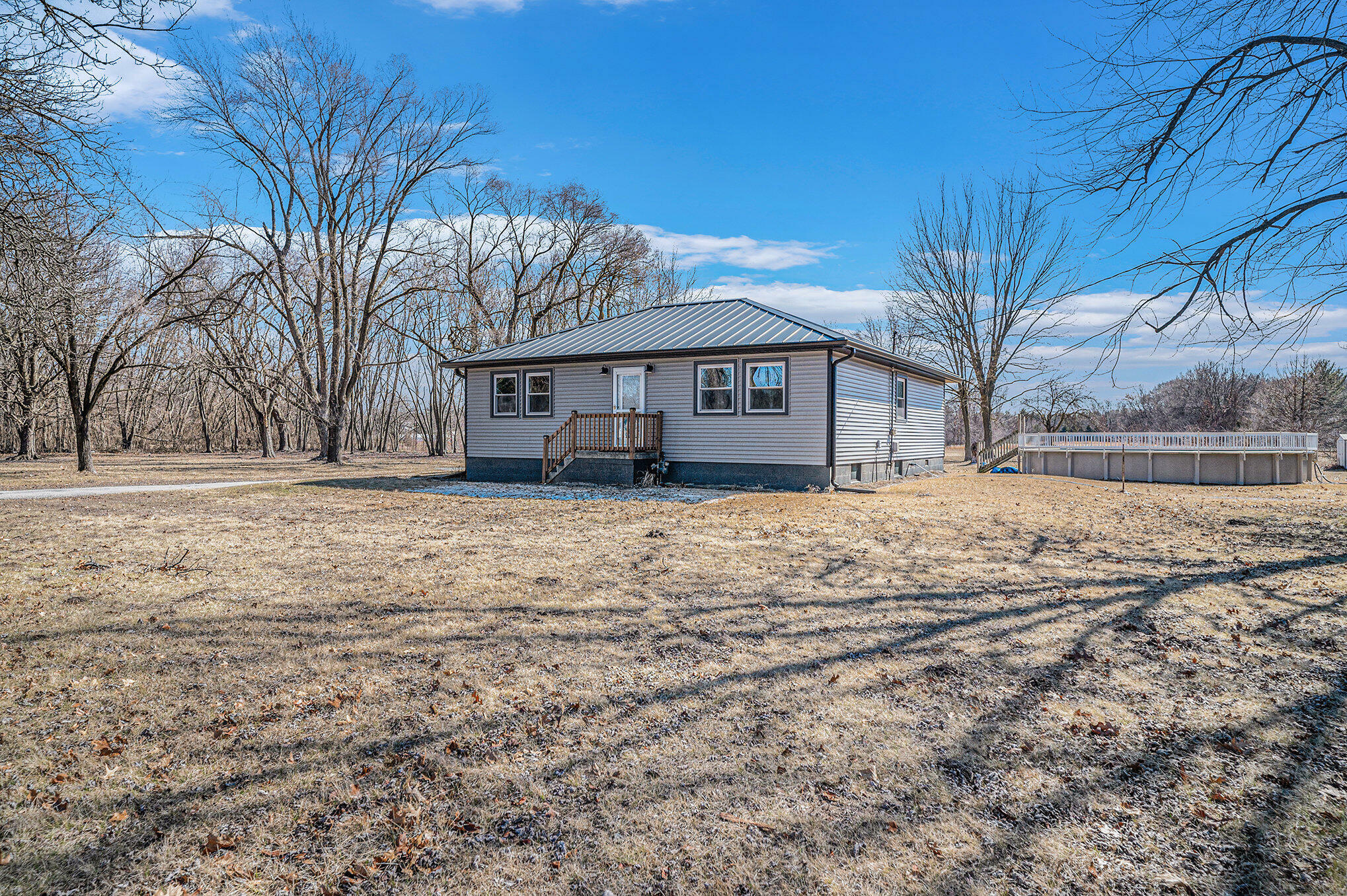 Property Photo:  1703 W State Rd 10  IN 46349 