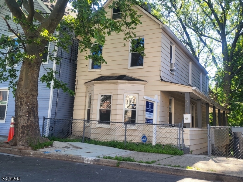 Property Photo:  82 Palm St  NJ 07106 