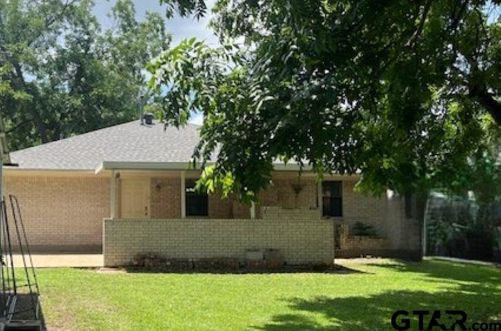 Property Photo: 308 W Blair TX 75773