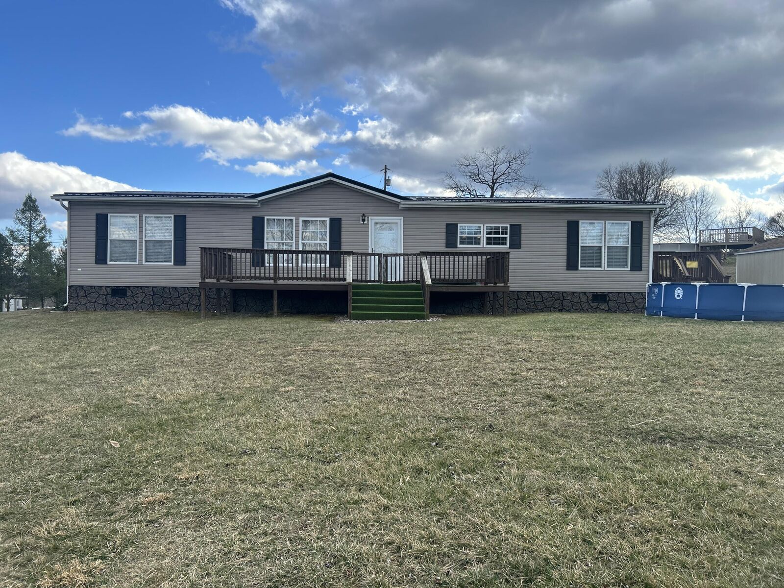 Property Photo:  409 Sky Valley Dr  WV 26855 