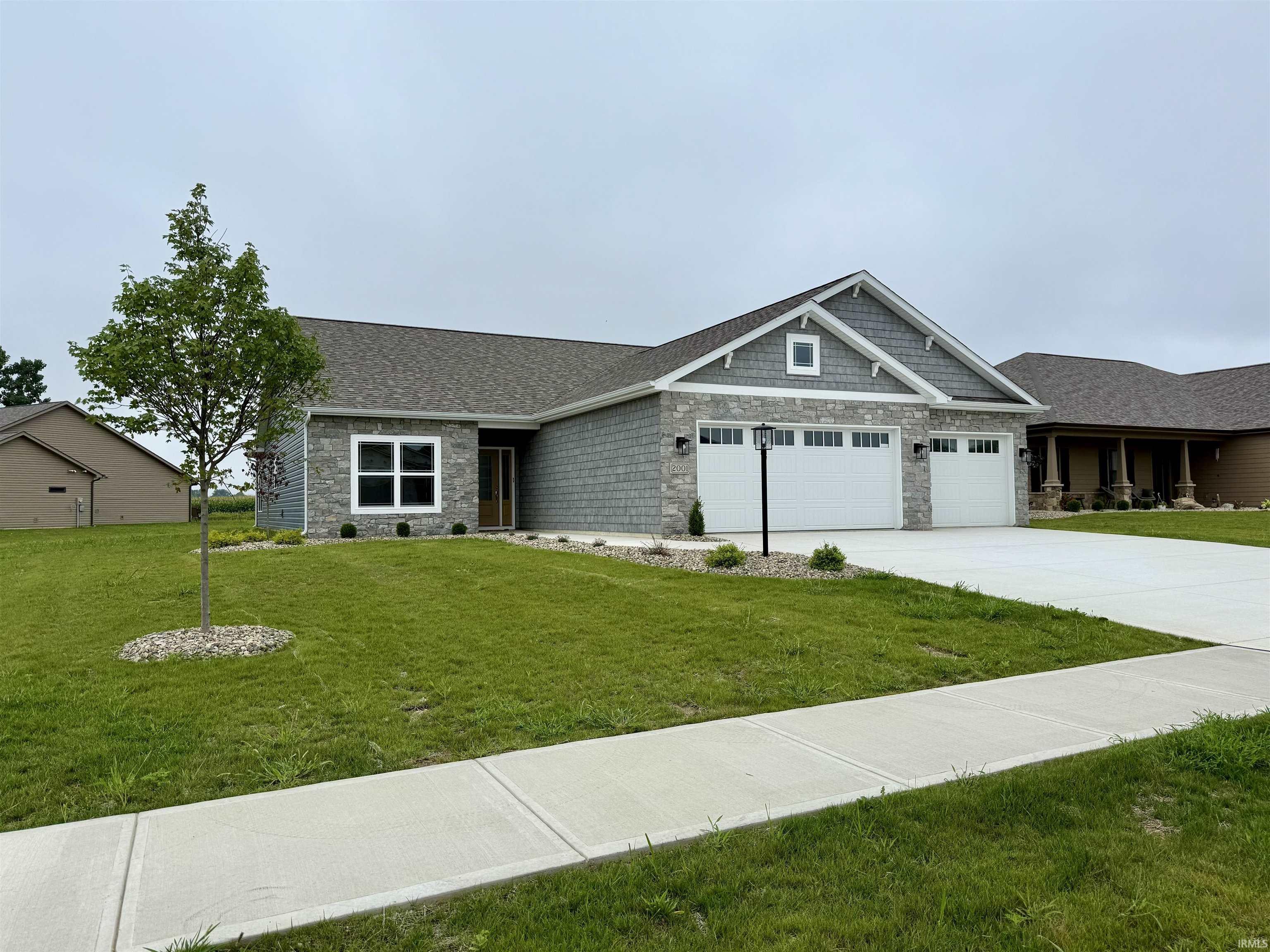 Property Photo:  2001 Bogey Court  IN 46706-8800 