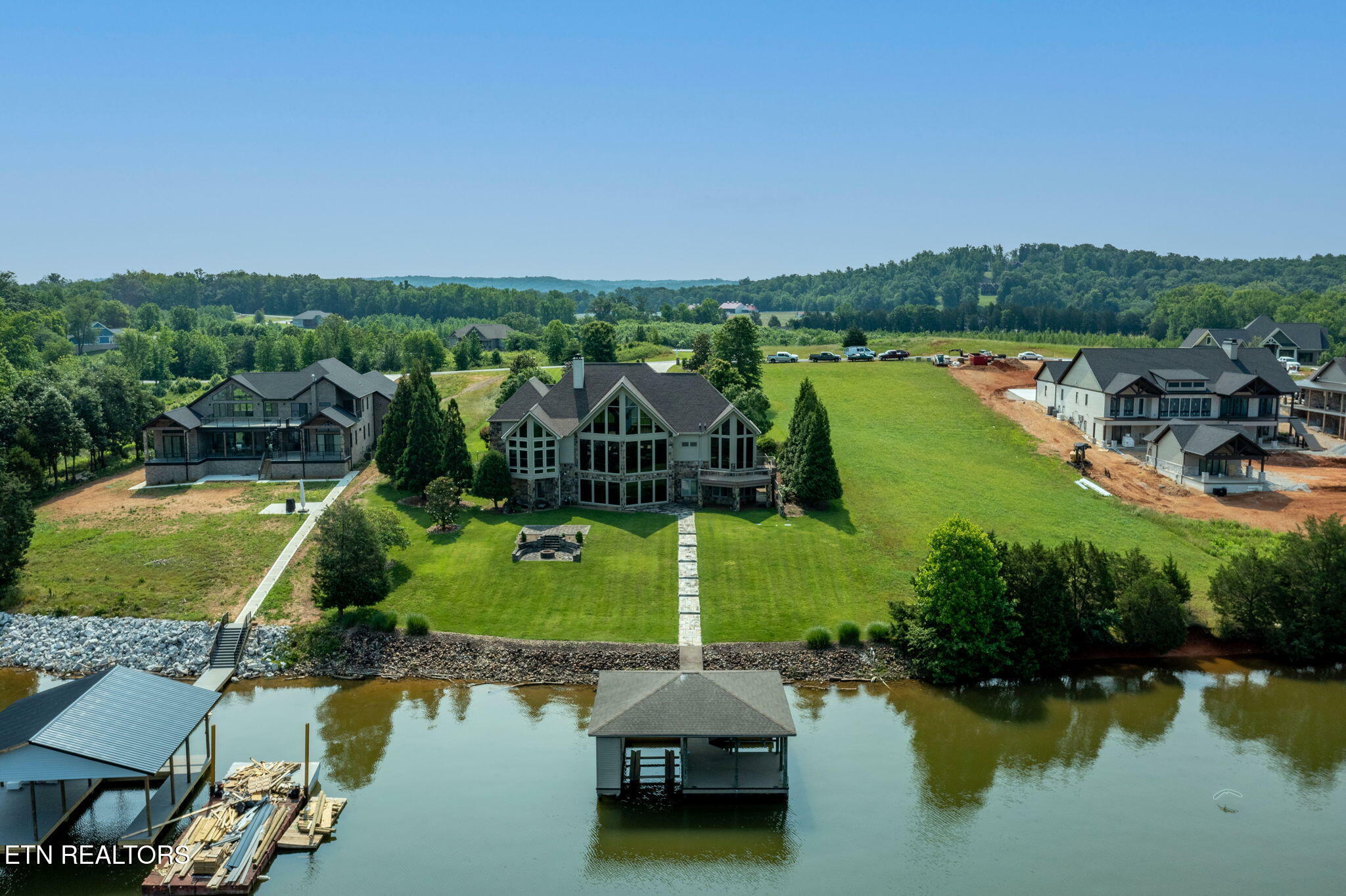 Property Photo: 340 W Mountain Drive TN 37854