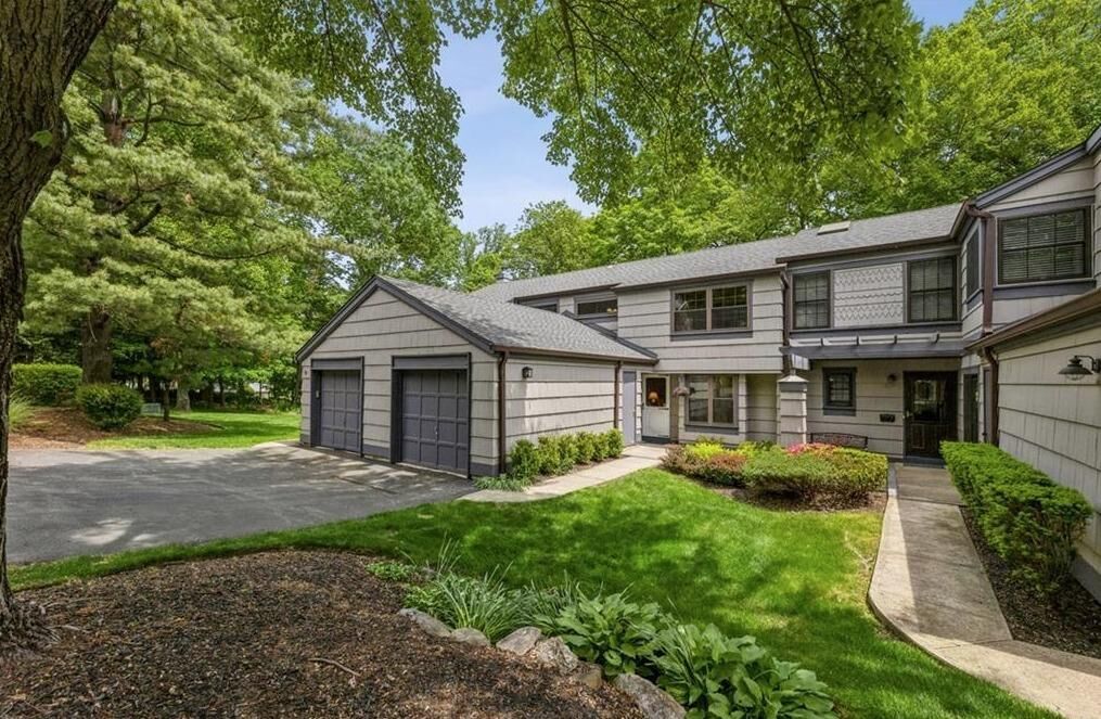 Property Photo:  67 Treetop Circle  NY 10954 