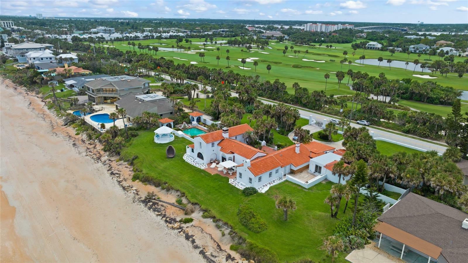 Property Photo: 201 Ocean Shore Boulevard FL 32176