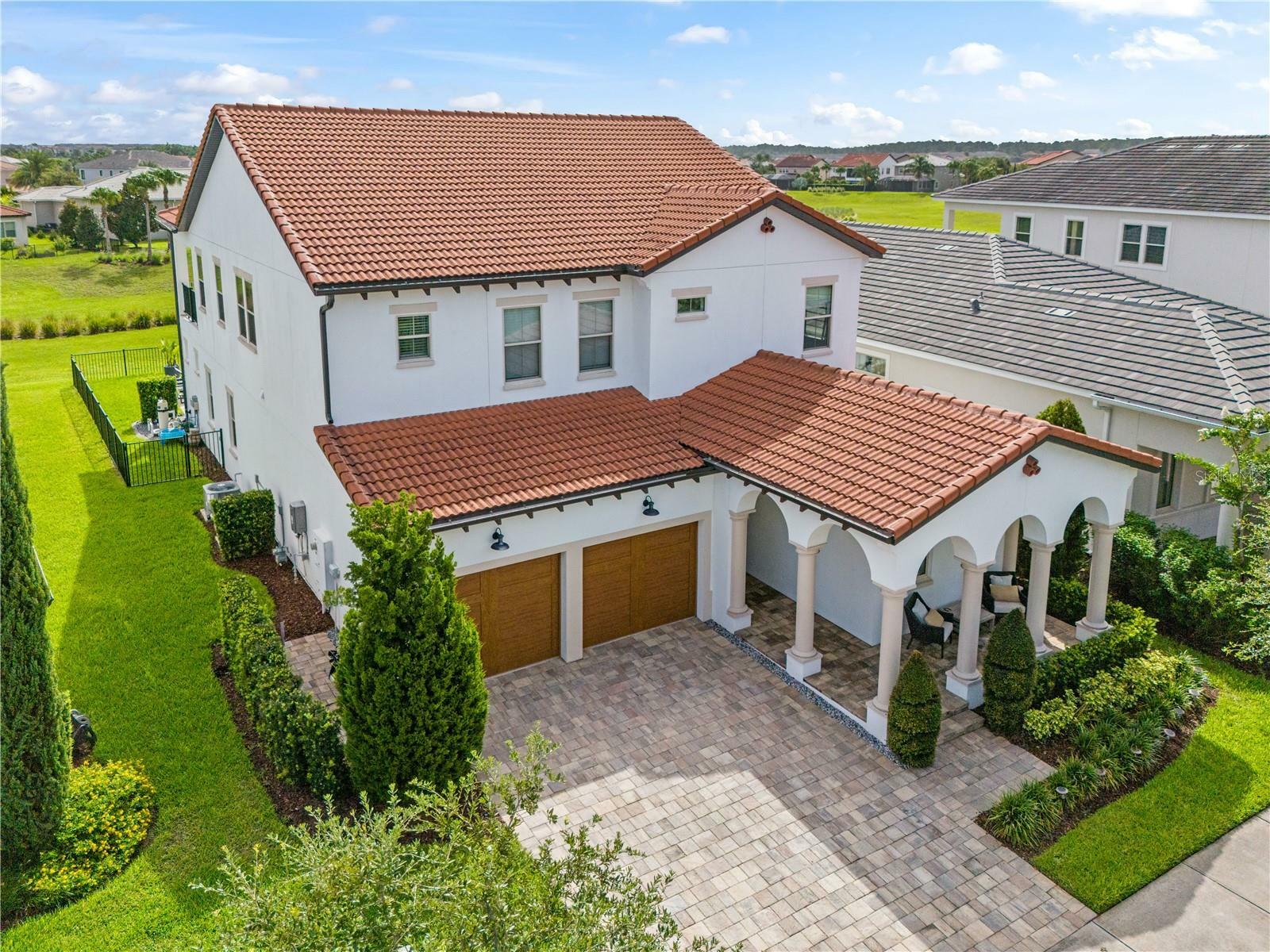 Property Photo: 8025 Topsail Place FL 34787