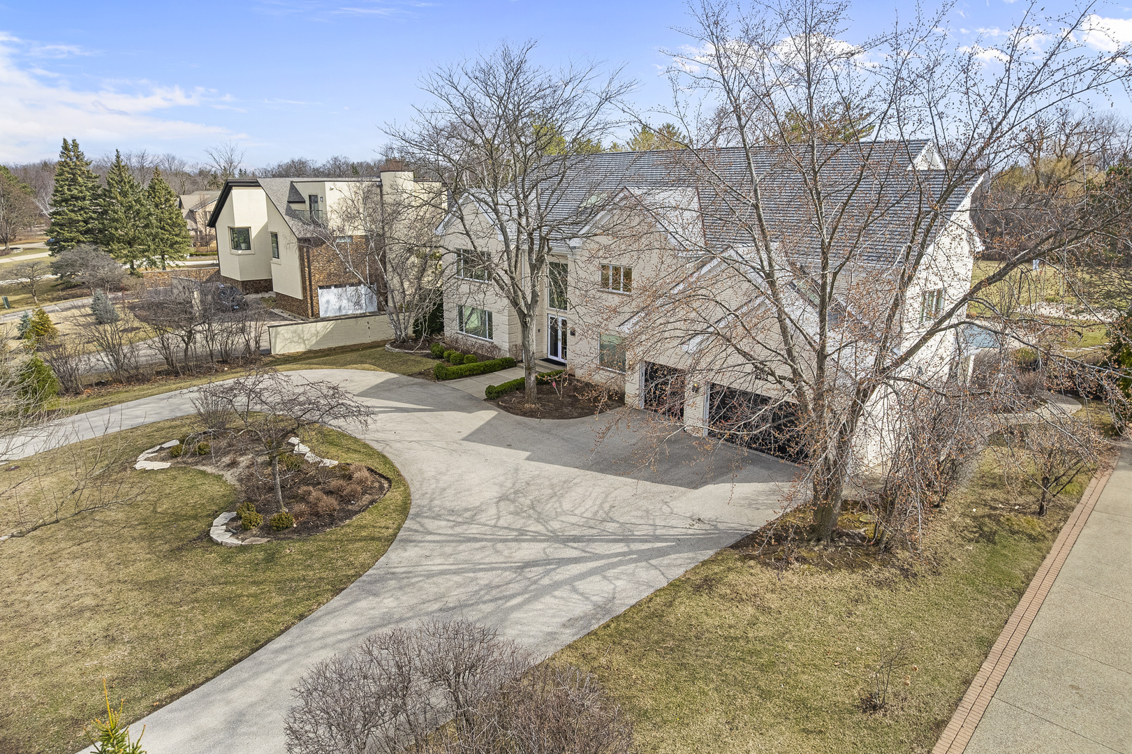 Property Photo: 2333 Tennyson Lane IL 60035