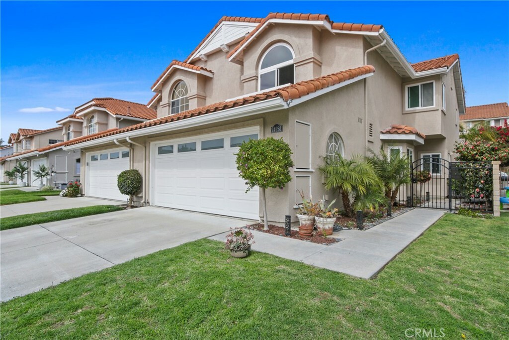 Property Photo:  24281 Briones Drive  CA 92677 