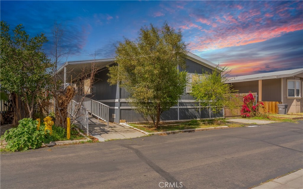 Property Photo:  25350 Santiago Drive 178  CA 92551 