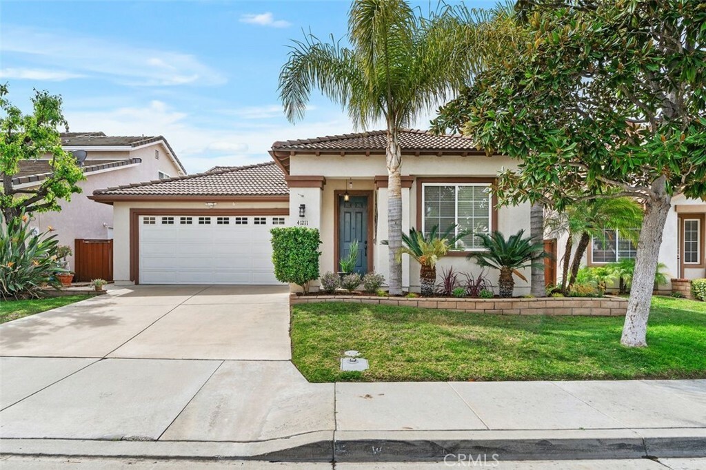 Property Photo: 41211 Crooked Stick Drive CA 92591