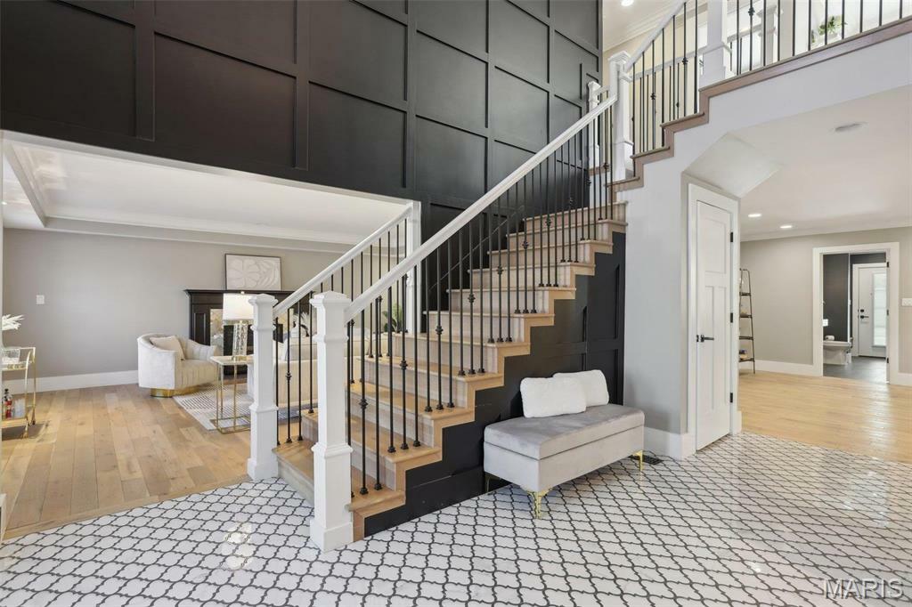 Property Photo: 30 Bellerive Country Club Grounds Drive MO 63141