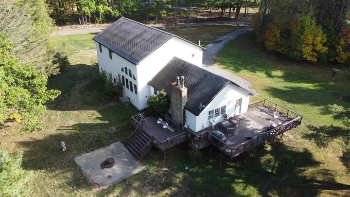 Property Photo:  20 Lakeman Lane  ME 04428 