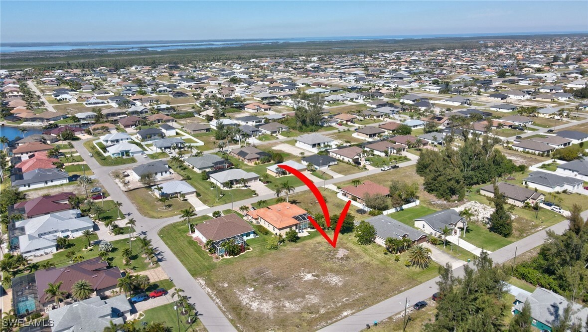 Property Photo:  138 SW 34th Avenue  FL 33991 