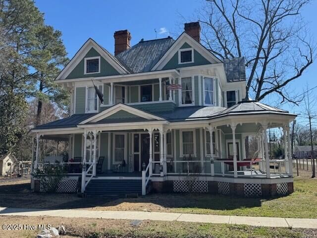 Property Photo:  800 N Main Street  NC 27986 