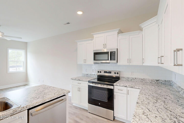 Property Photo: 211 Sandpiper Place NC 28445