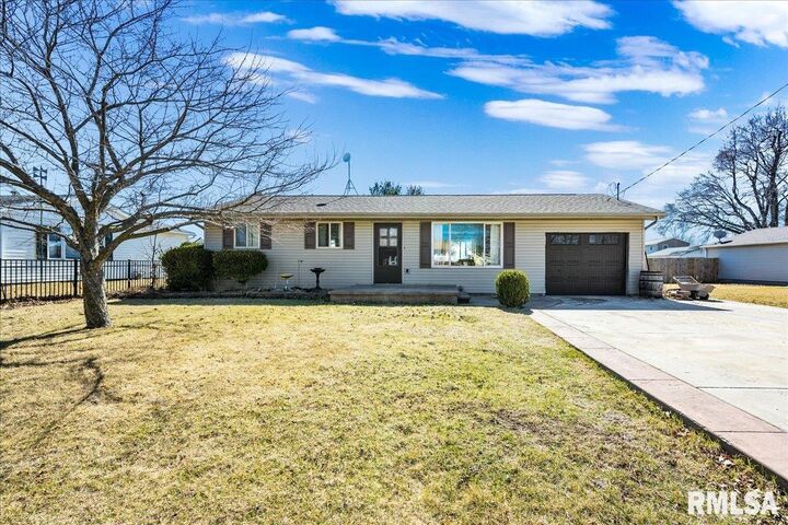 12906 W Center Street  Hanna City IL 61536 photo