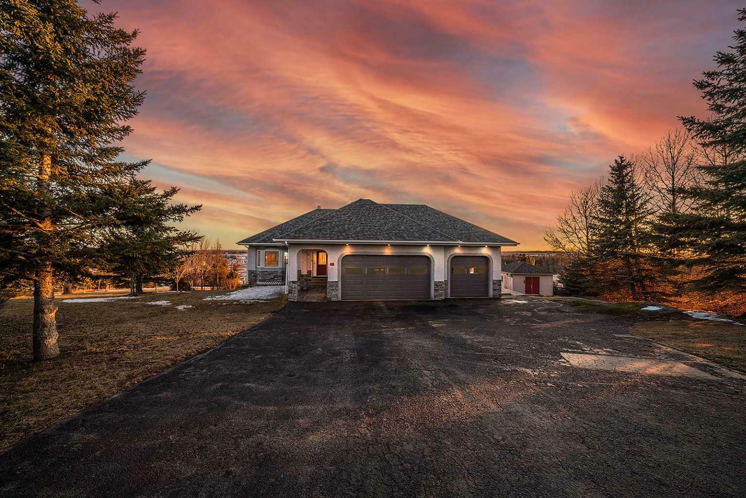 Property Photo: 420068 Highway 771 15 AB T0C 2J0