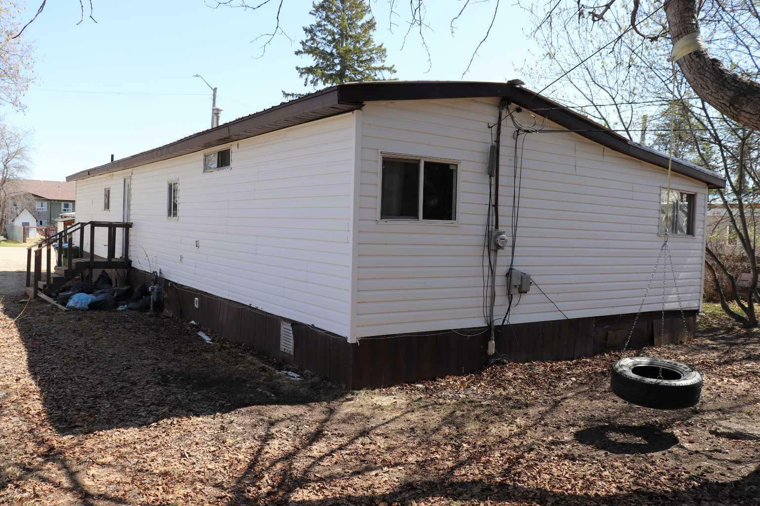 Property Photo: 514 64 Street AB T7E 1M1