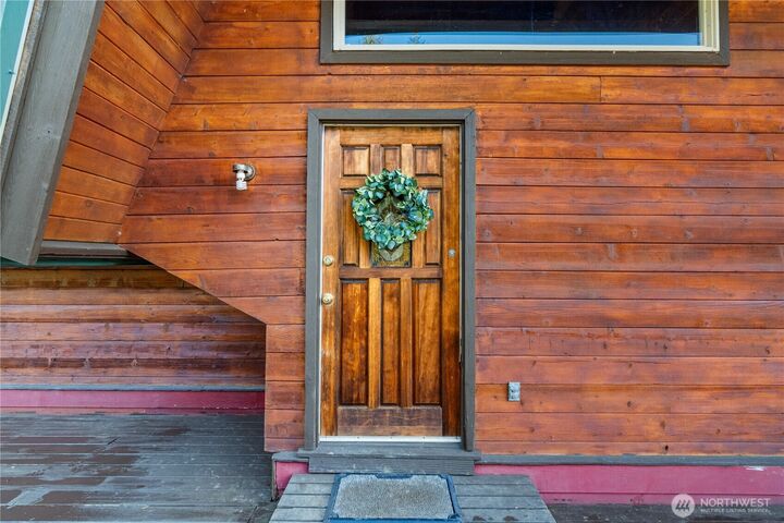 Property Photo:  2488 E Hoquiam Road  WA 98550 