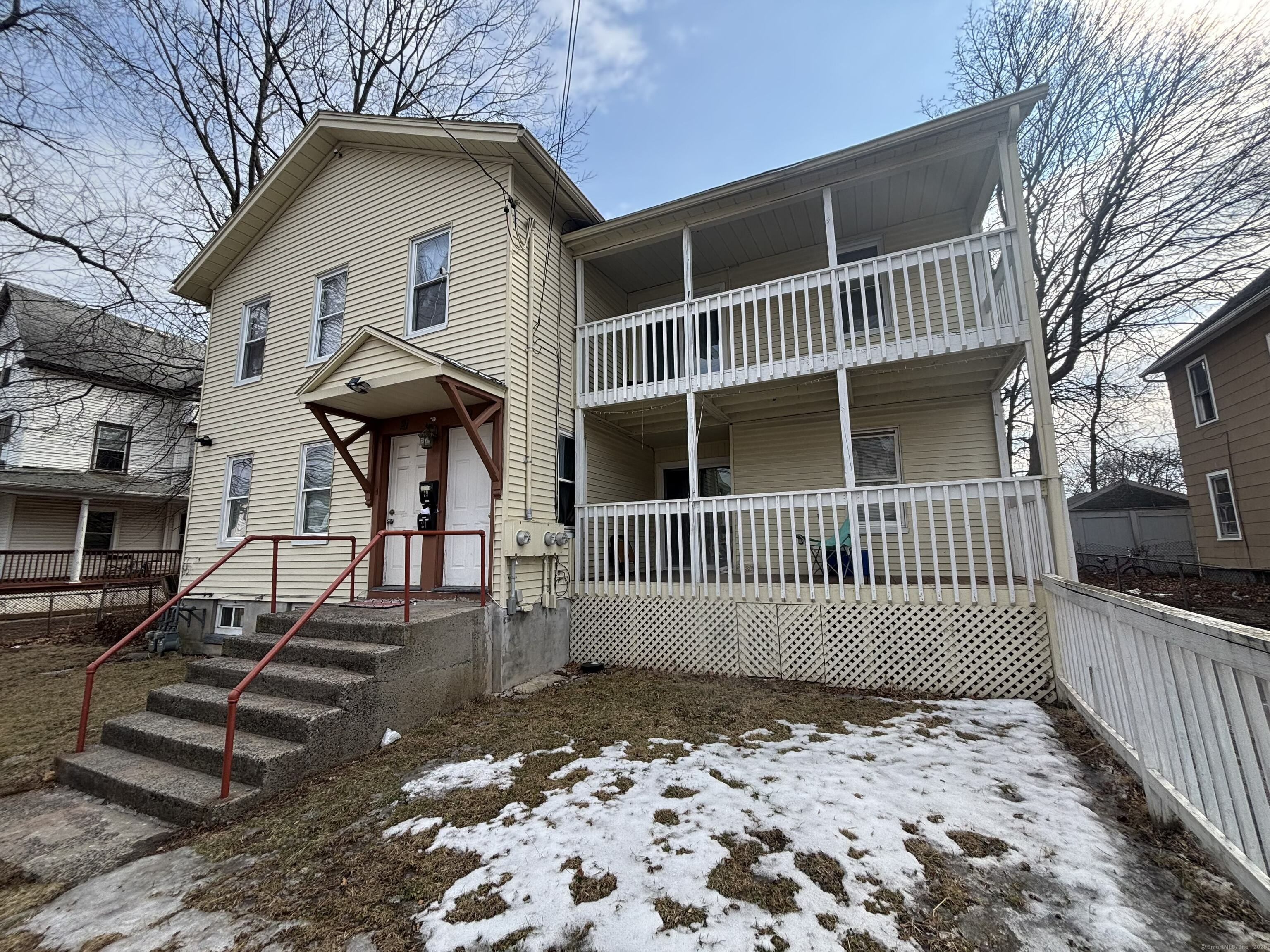 Property Photo:  19 Union Street  CT 06051 