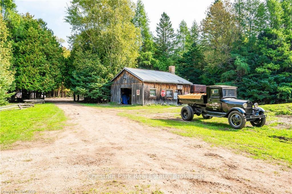 Property Photo: 443 Centre Diagonal Road ON N0H 2T0