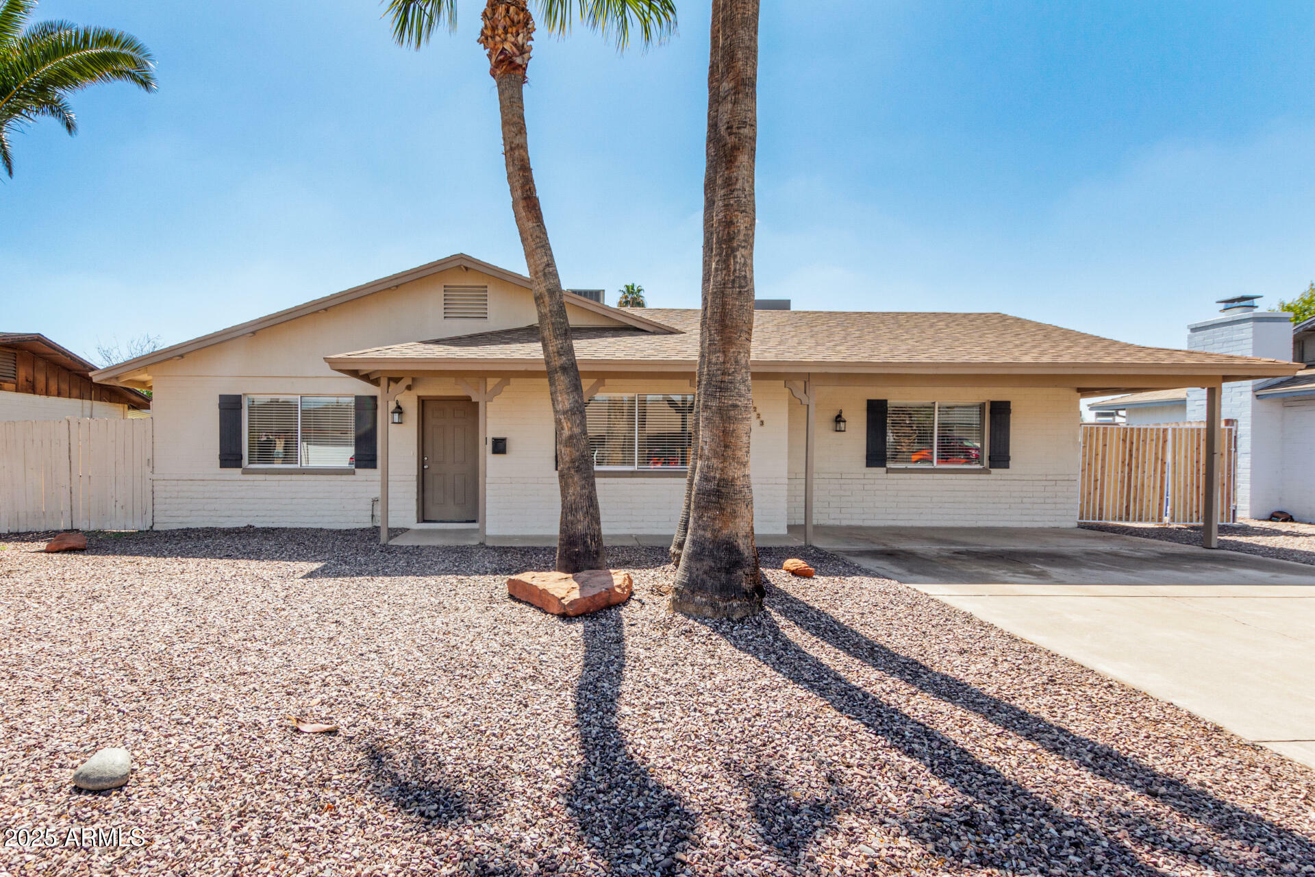 Property Photo:  2223 W 8th Avenue  AZ 85202 