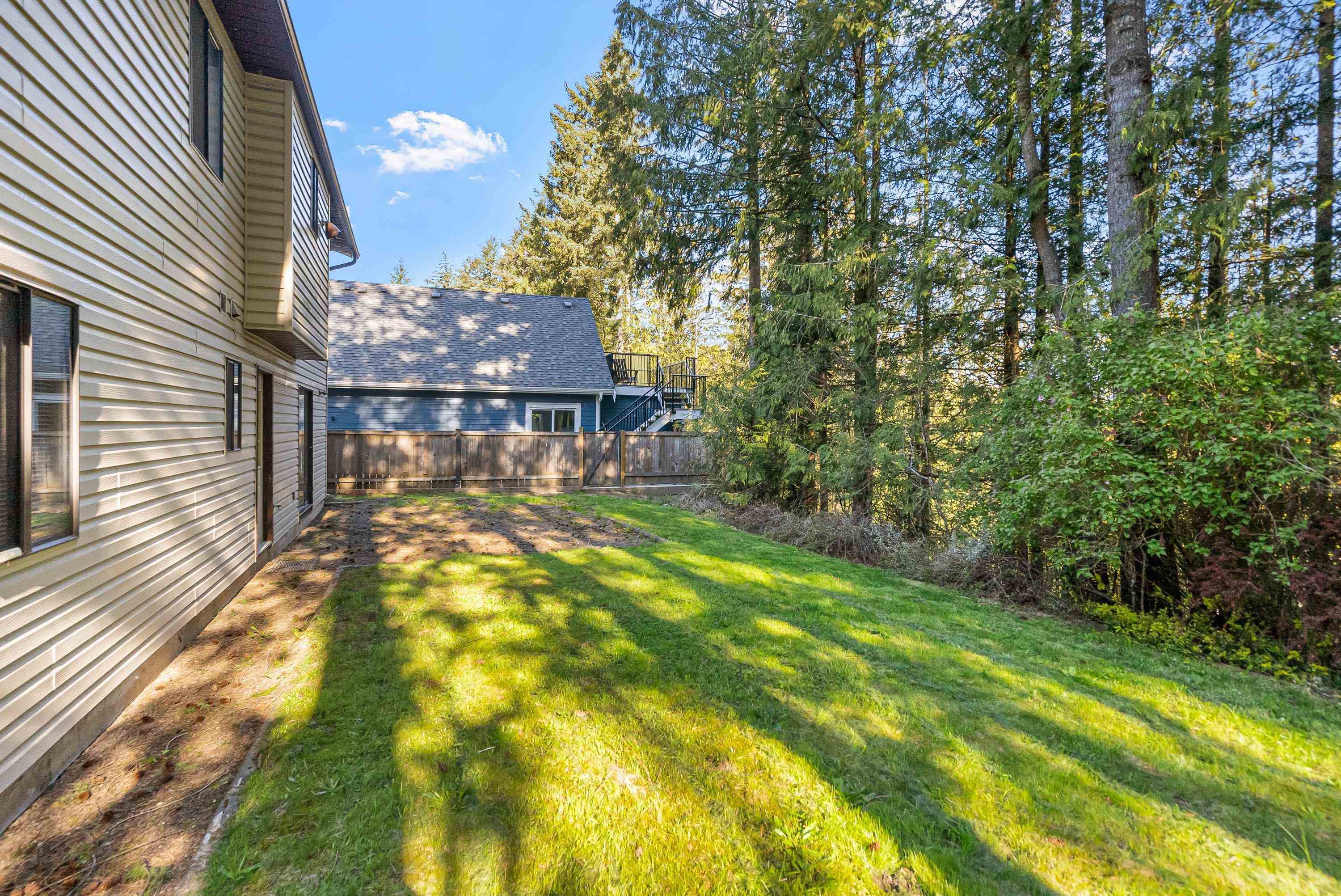 Property Photo: 45621 Sleepy Hollow Road BC V2R 5A5