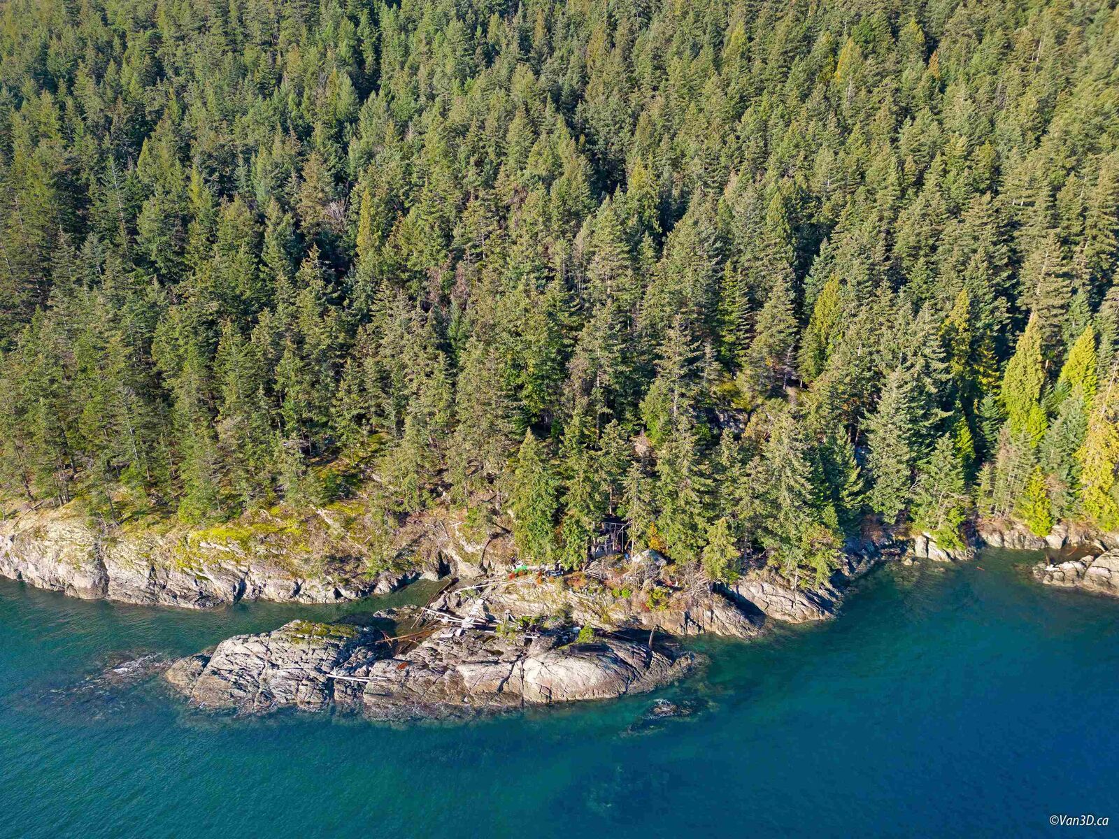 Property Photo: 381 Waterfront BC V0N 1G2