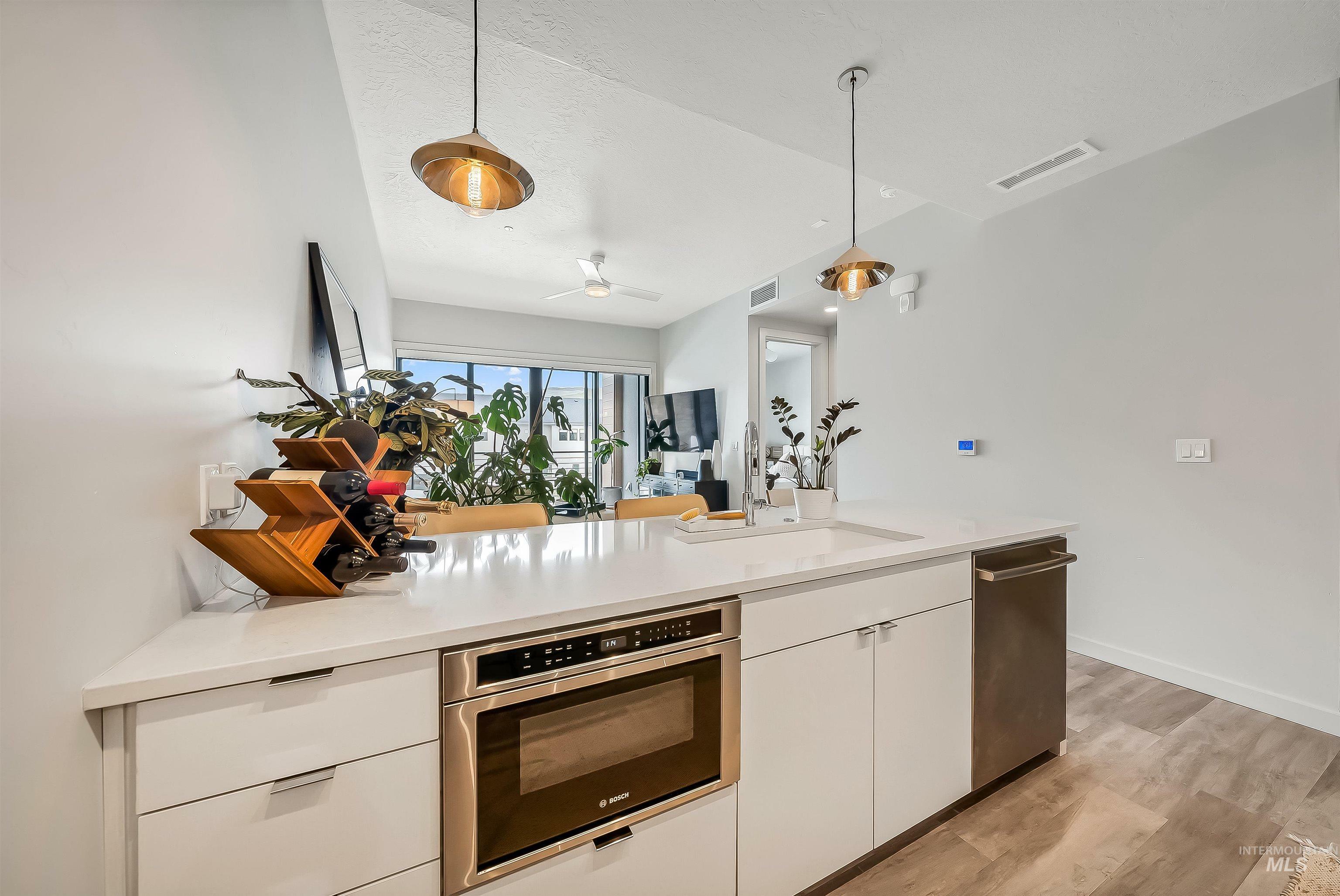 Property Photo: 3850 E Haystack Street 205 ID 83716