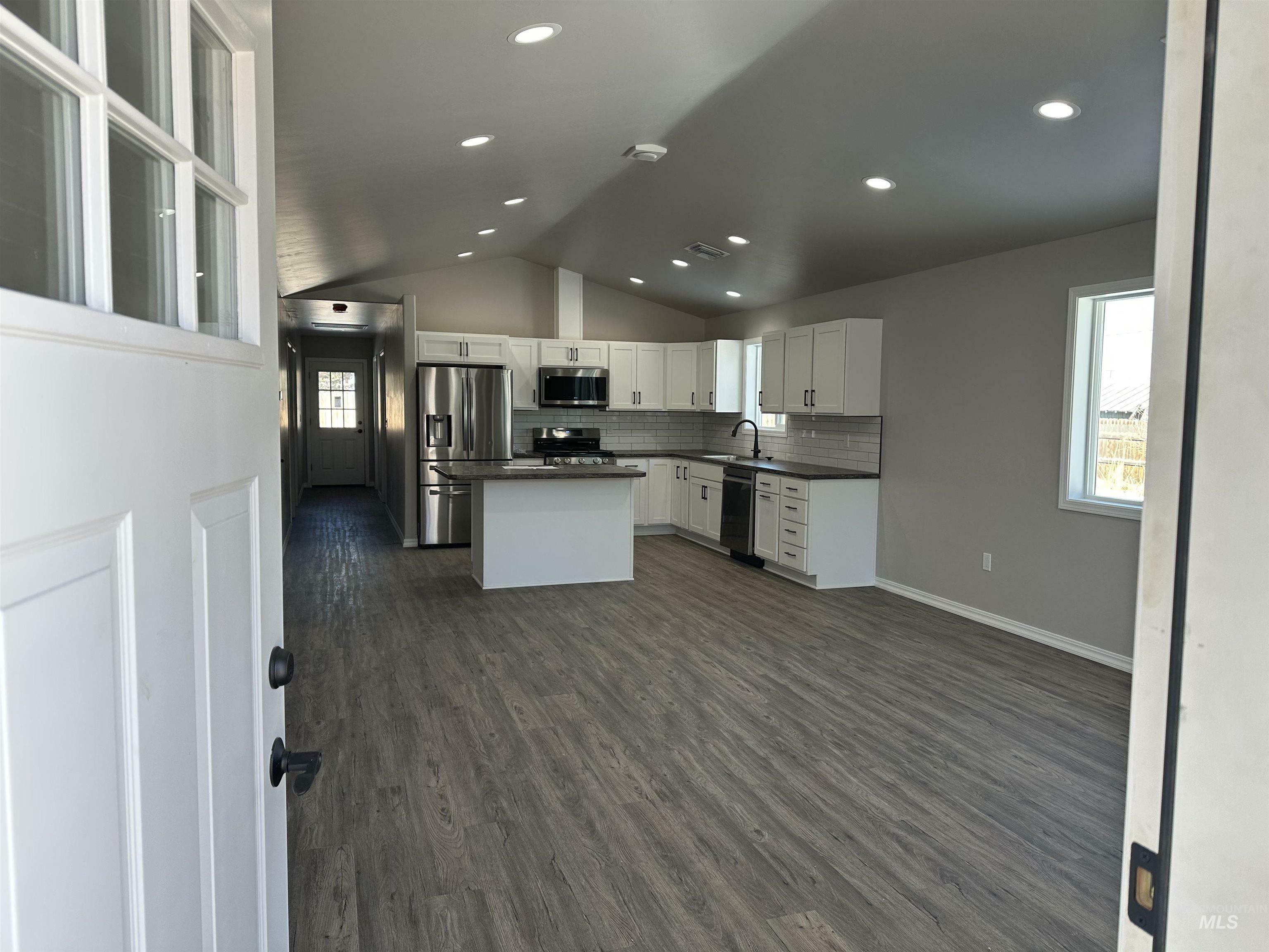 Property Photo: 103 N East Street OR 97846