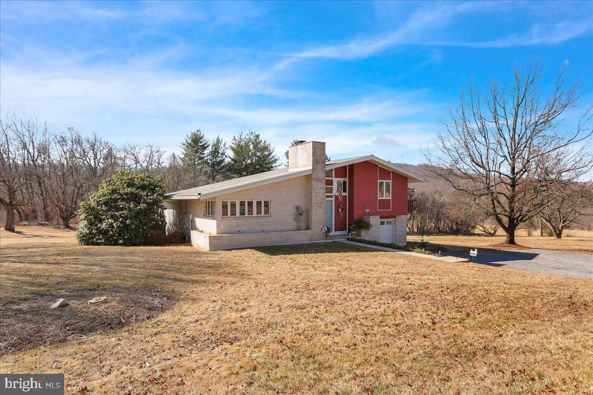 Property Photo:  60 Hidden Valley Road  PA 19539 