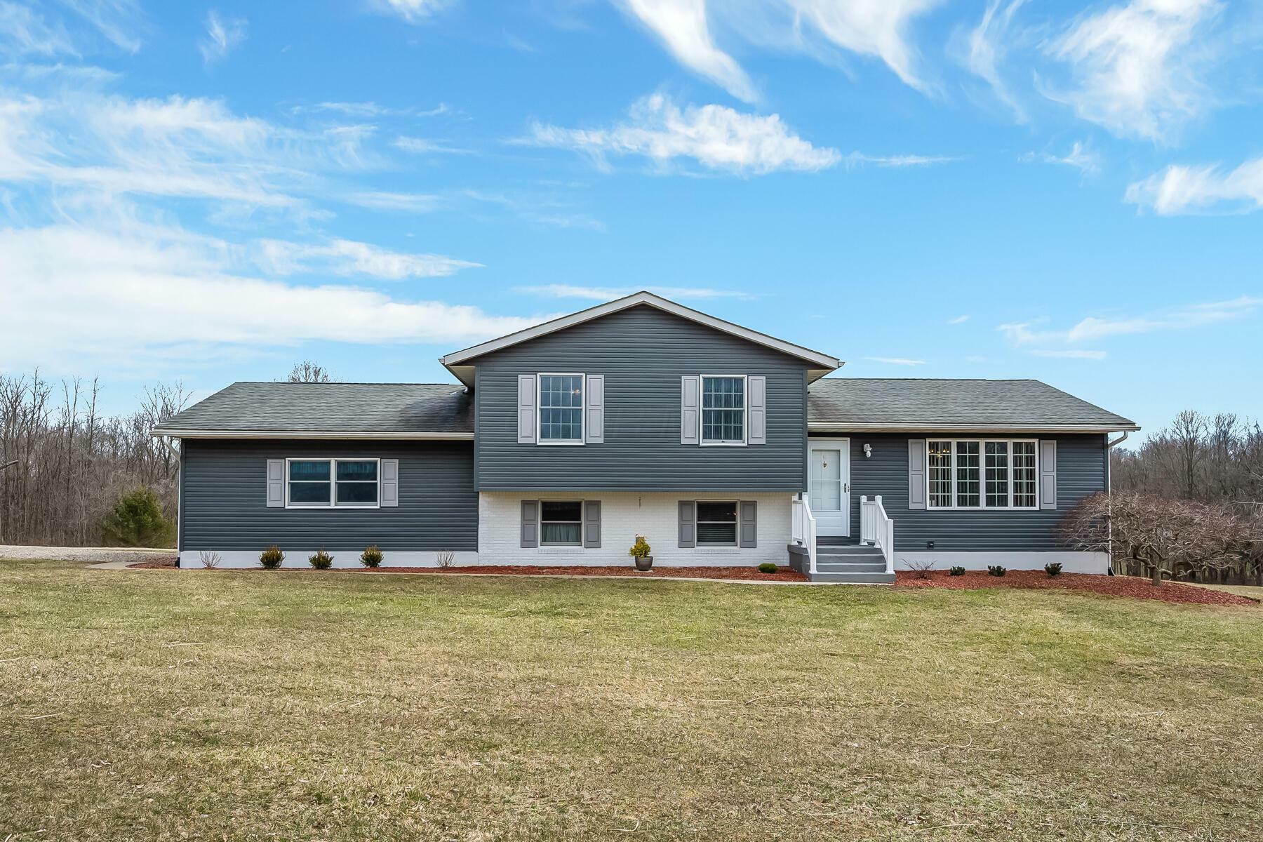 Property Photo: 11570 SW Palmer Road OH 43056