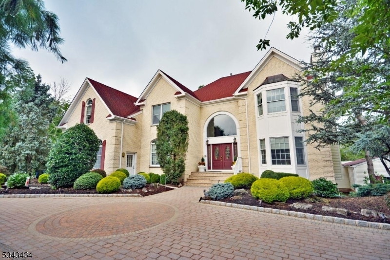 Property Photo: 21 Foxglove Dr NJ 07059