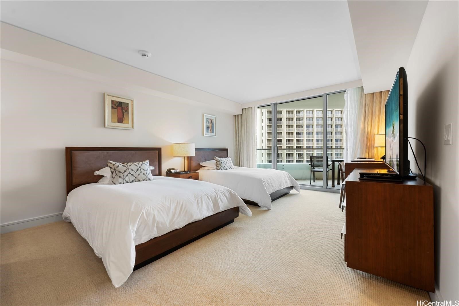 Property Photo: 223 Saratoga Road 1310 HI 96815