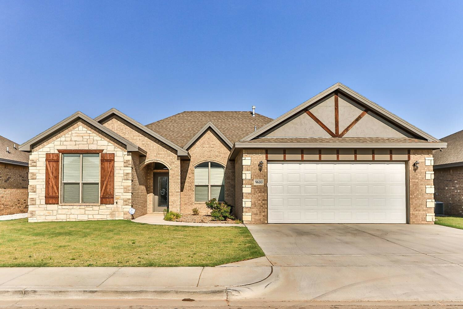 9610 Kline Avenue  Lubbock TX 79424 photo