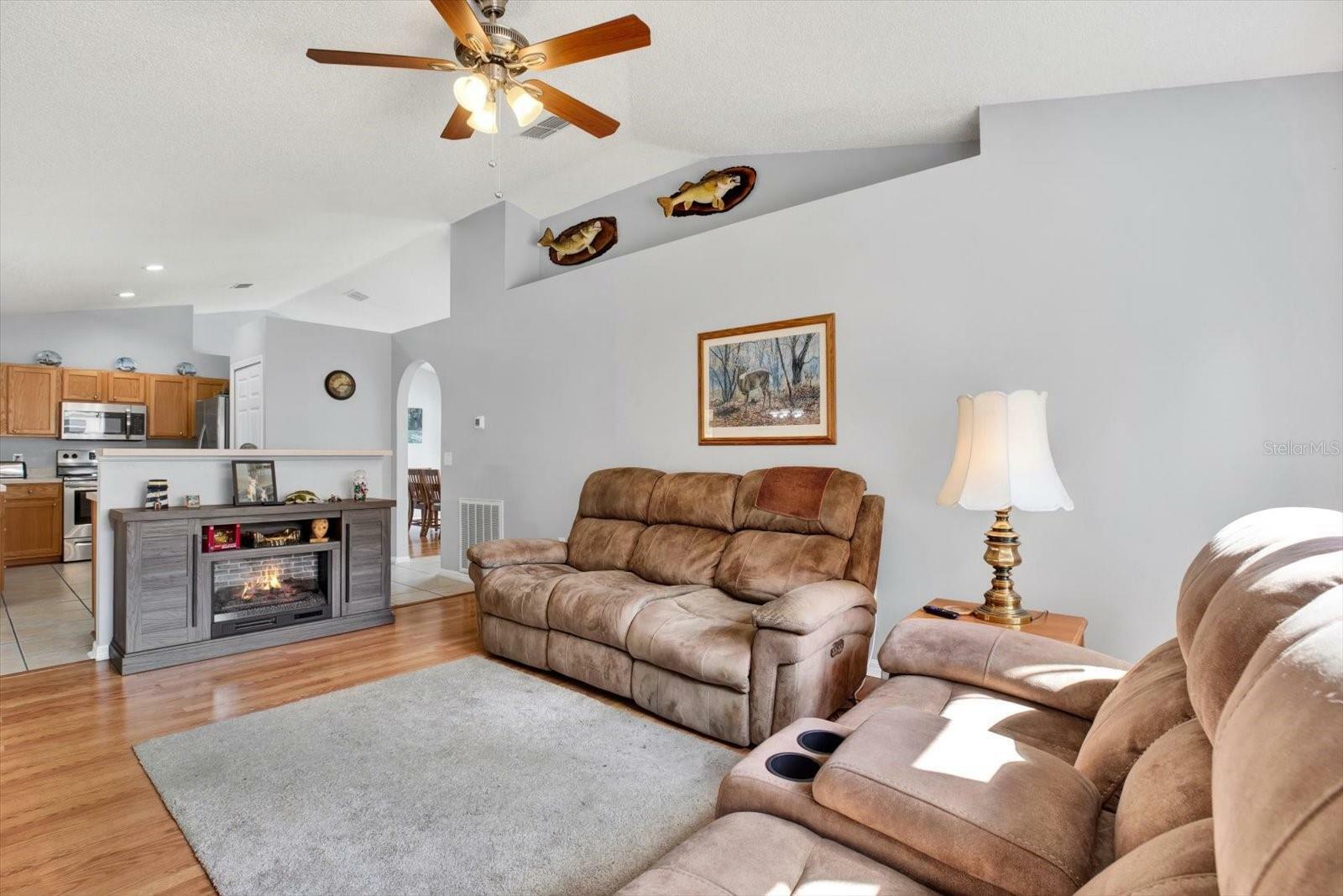 Property Photo:  7205 Pinehurst Drive  FL 34606 