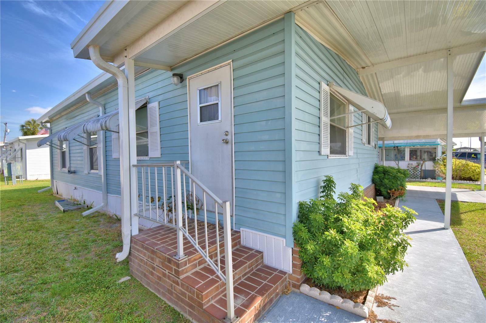 Property Photo:  4151 Sprucewood Street  FL 33880 