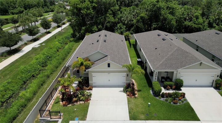 Property Photo: 2271 Delhi Place FL 32771