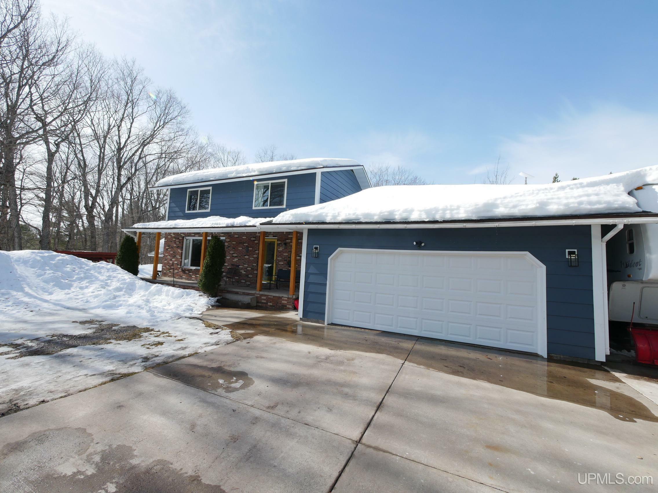 43251 Superior Road  Houghton MI 49931 photo