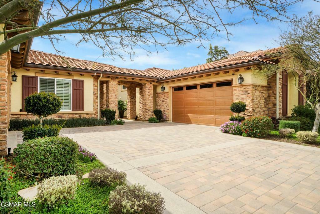 Property Photo: 11262 Crenshaw Street CA 93021